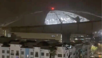 Vientos huracanados destrozan techo del Tropicana Field