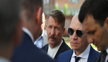 Vuelve Viktor Bout al tráfico de armas: Wall Street Journal | Video