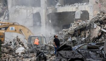 Ataque Israelí a edificio en centro de Beirut cobra la vida de 20 personas