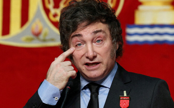 'Dictadorzuelo'; Así llamó Cristina Fernández a Milei por quitarle la pensión 'Dictadorzuelo'; Así llamó Cristina Fernández a Milei por quitarle la pensión