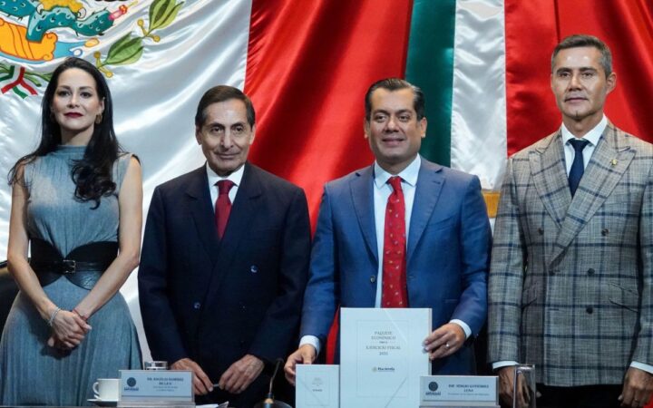 Hacienda defiende paquete económico basado en subida del 3% del PIB Hacienda defiende paquete económico basado en subida del 3% del PIB