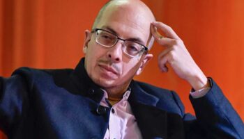 “Construir ficciones es lo que nos vuelve auténticamente humanos”: Jorge Volpi