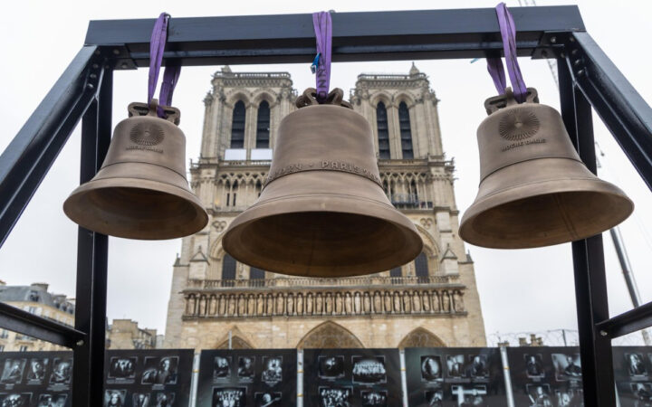 Acoge Notre Dame campana olímpica de París 2024 | Video Acoge Notre Dame campana olímpica de París 2024 | Video