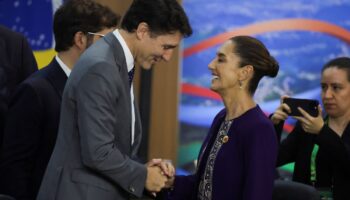 Sheinbaum responde a dudas de Trudeau sobre permanencia de México en el T-MEC