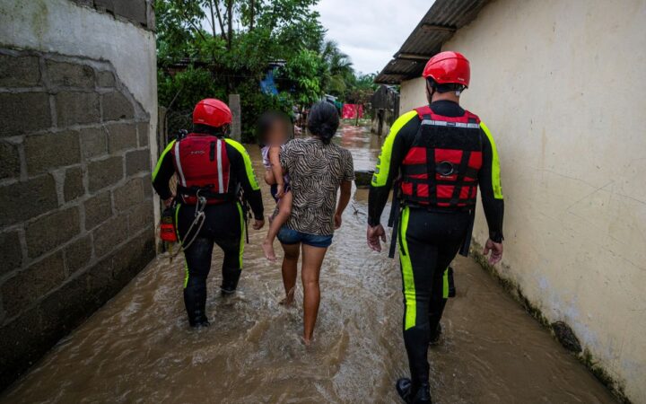 Avance de tormenta Sara genera alerta por fuertes lluvias en estados del sur