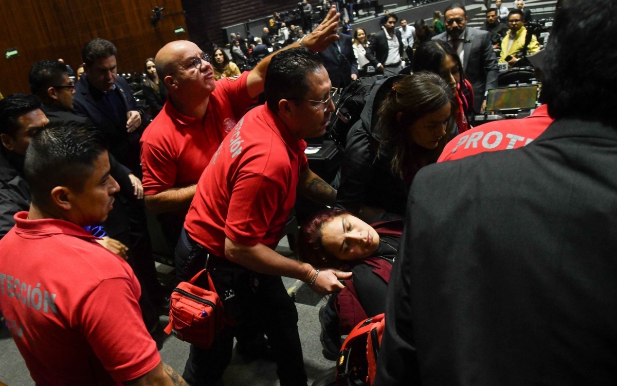 Legisladora se desvanece en la Cámara de Diputados