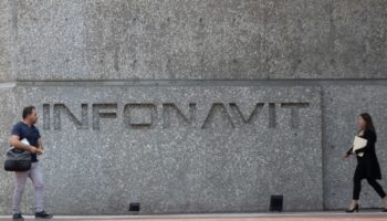 Senado avala reforma que cede a Infonavit la función de construir viviendas