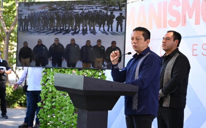 Arrestan a 92 policías municipales en Comitán, Chiapas Arrestan a 92 policías municipales en Comitán, Chiapas