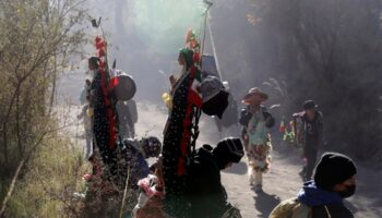 Feligreses comienzan su peregrinaje anual a la Basílica de Guadalupe