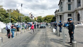 Videos | Implementan operativo contra el ambulantaje en Bellas Artes