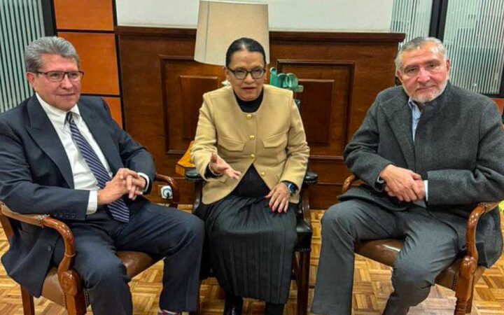 Monreal y Adán Augusto pactan en Palacio Nacional Monreal y Adán Augusto pactan en Palacio Nacional