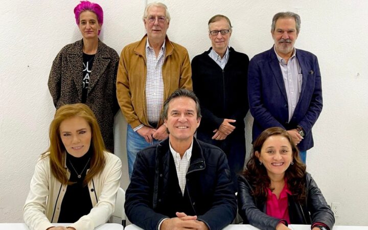 Organizaciones opositoras se unen para crear 'fuerza política ciudadana'
