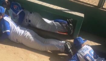 Video | Balacera en Culiacán causa pánico en partido de béisbol