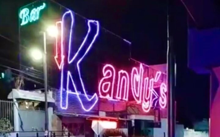 Ataques simultáneos de sicarios contra bares de Morelia dejan tres muertos Ataques simultáneos de sicarios contra bares de Morelia dejan tres muertos