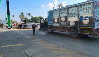 Grupo Modelo, Coca-Cola, Pepsi y más empresas paran labores en Acapulco por violencia