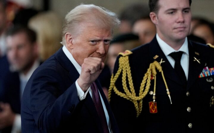 Trump promete rebautizar el golfo de México y "retomar" el Canal de Panamá Trump promete rebautizar el golfo de México y "retomar" el Canal de Panamá