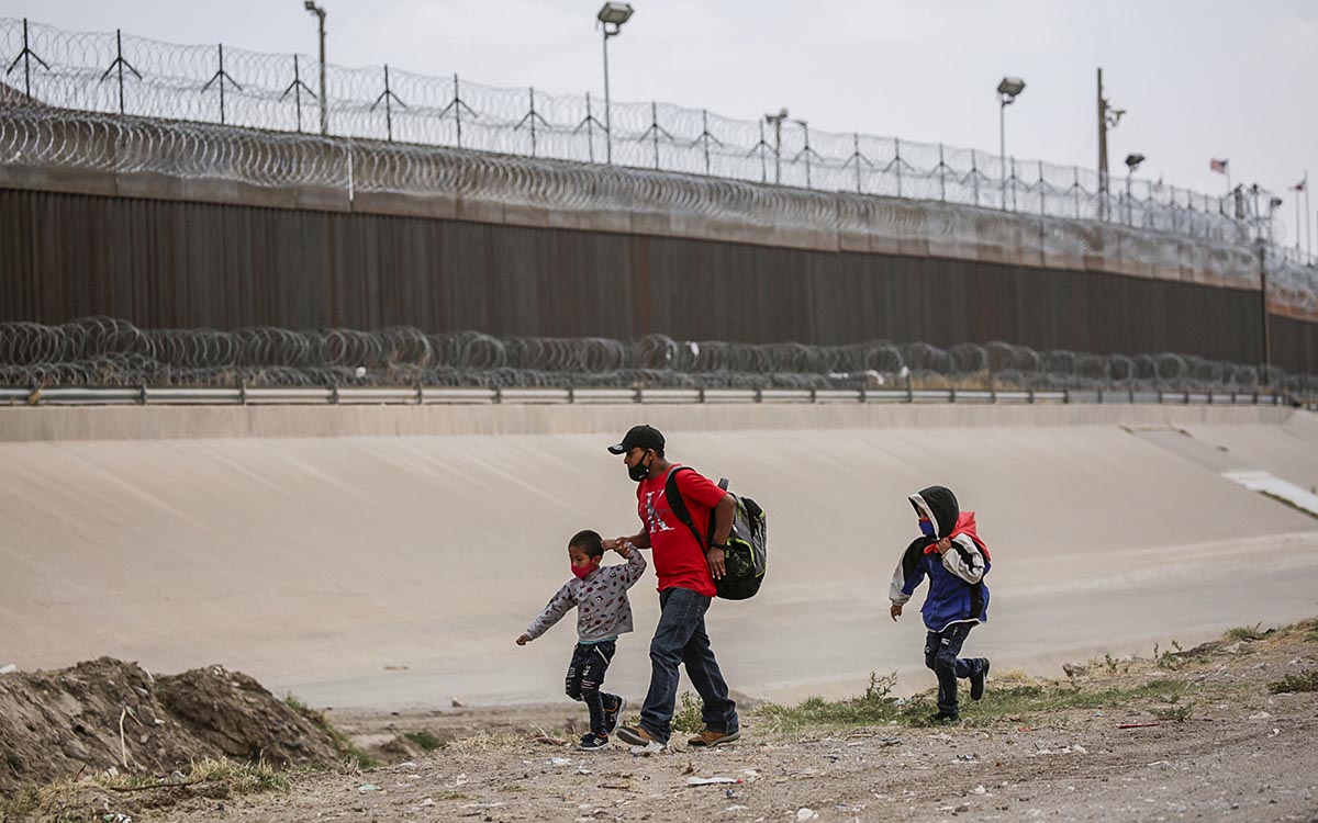 Los migrantes somos el motor que mueve la economía de EU: activista | Video