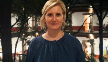Ana Elena Mallet revindica el diseño hecho por mujeres en su nuevo libro