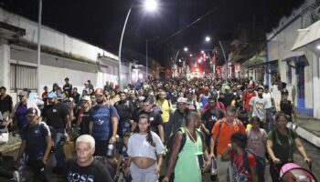 Chiapas: Nueva caravana migrante sale hacia EU a una semana de la toma de posesión de Trump