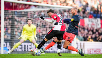 Anota Santi Giménez pero no evita caída de Feyenoord | Video