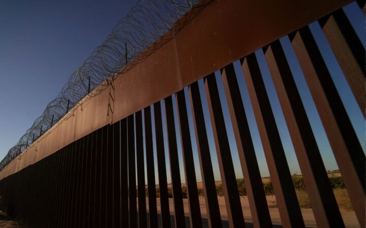 Tijuana declara alerta por 'preocupación' de que Trump 'cumpla sus amenazas' de deportaciones Tijuana declara alerta por 'preocupación' de que Trump 'cumpla sus amenazas' de deportaciones