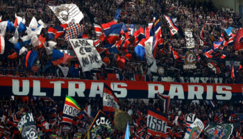 Detienen a 59 ultras del Paris Saint-Germain en Stuttgart