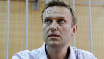 Amnistía Internacional exige justicia en el primer aniversario de la muerte del opositor ruso Alexei Navalni