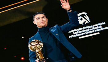 CR7: 