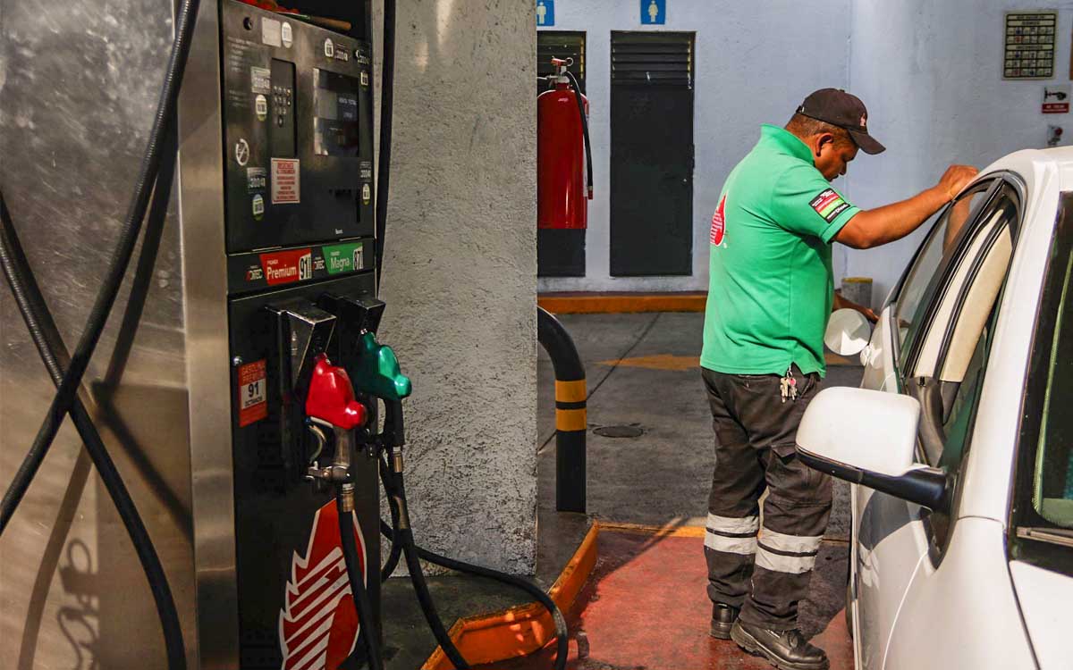 Empresarios dialogarán con el gobierno sobre acuerdo de precio máximo a gasolina