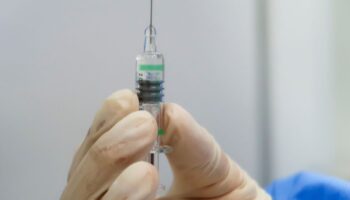 Prototipo de vacuna da resultados prometedores en un tipo de cáncer avanzado de riñón