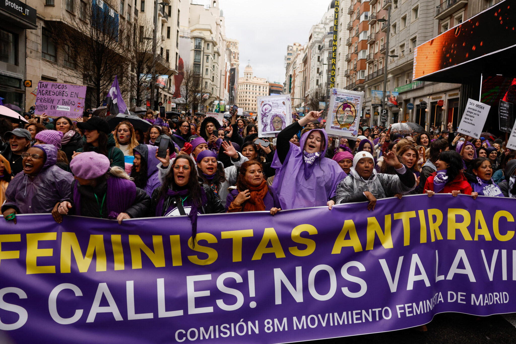 8M: Marchas feministas en el mundo por la igualdad y contra la ...