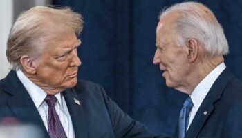 Trump dice que los indultos concedidos por Joe Biden son nulos