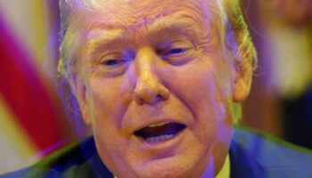Qué es la 'tarjeta dorada Trump', que puedes adquirir por 5 millones de dólares