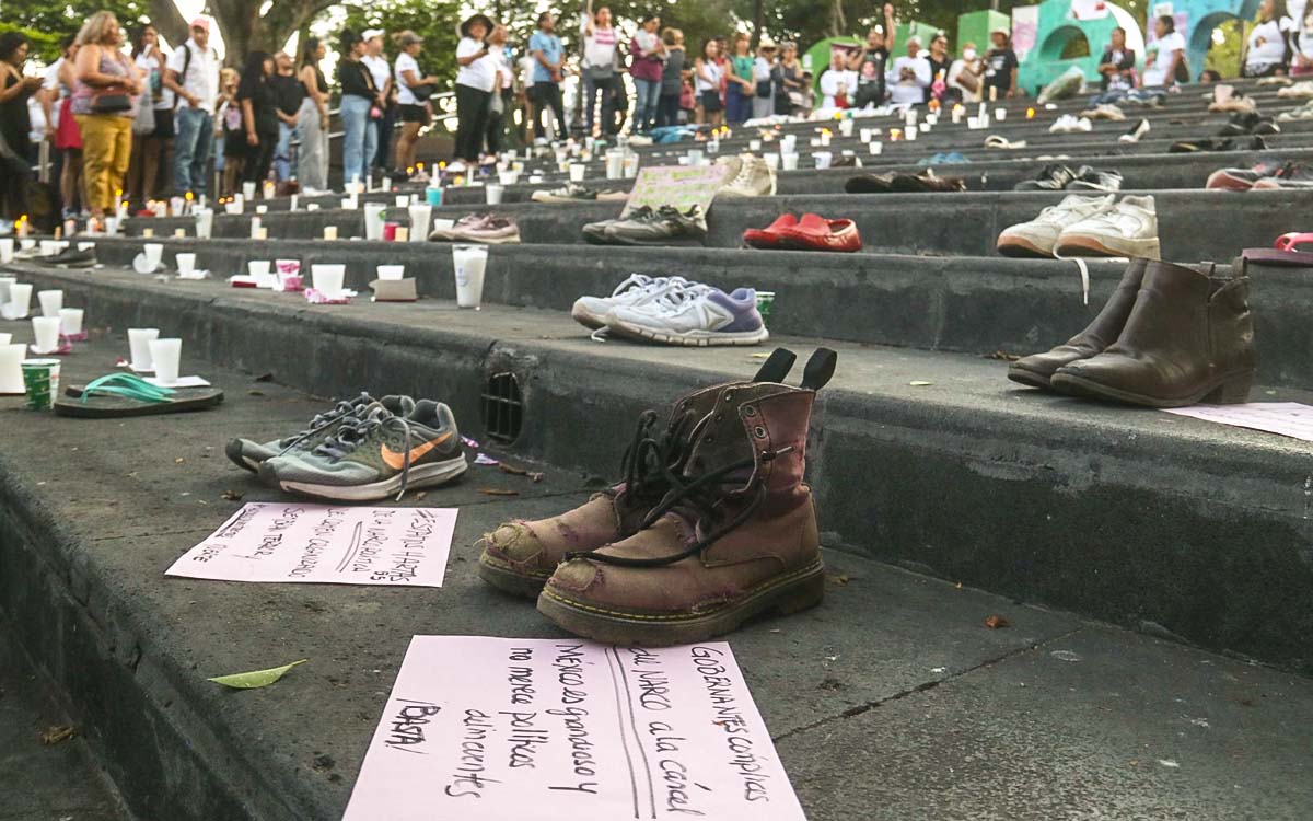 Aristegui en Vivo: Luto nacional por Teuchitlán; emboscadas a militares y GN; OCDE prevé recesión para México (17/03/2025)