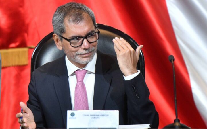 Edgar Amador, nuevo secretario de Hacienda, promete política fiscal responsable ante adversidades Edgar Amador, nuevo secretario de Hacienda, promete política fiscal responsable ante adversidades