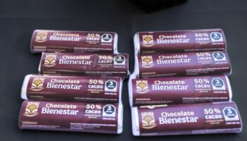 Sheinbaum defiende el 'Chocolate Bienestar' ante críticas por sellos de advertencia