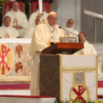 El Papa Francisco ofició una misa en la Basílica de Guadalupe ante cientos de personas, siendo este el evento con el que concluyó sus actividades en su primer día en la visita pastoral a México. FOTO: ISABEL MATEOS /CUARTOSCURO.COM