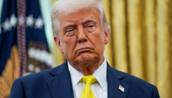 Trump anuncia aranceles del 100% a películas producidas fuera de Estados Unidos