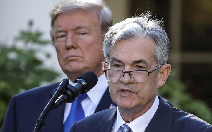Trump dice que no destituirá al presidente de la Fed antes de que termine su mandato en 2026