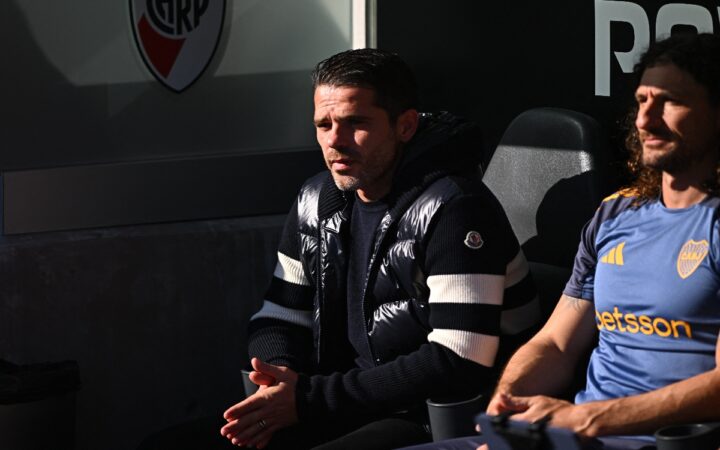 Da Boca Junior calle a Fernando Gago, ex técnico de Chivas | Video Da Boca Junior calle a Fernando Gago, ex técnico de Chivas | Video