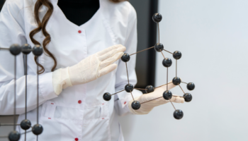 Grafeno: El Material del Futuro #Niñonautas con Kirén Miret