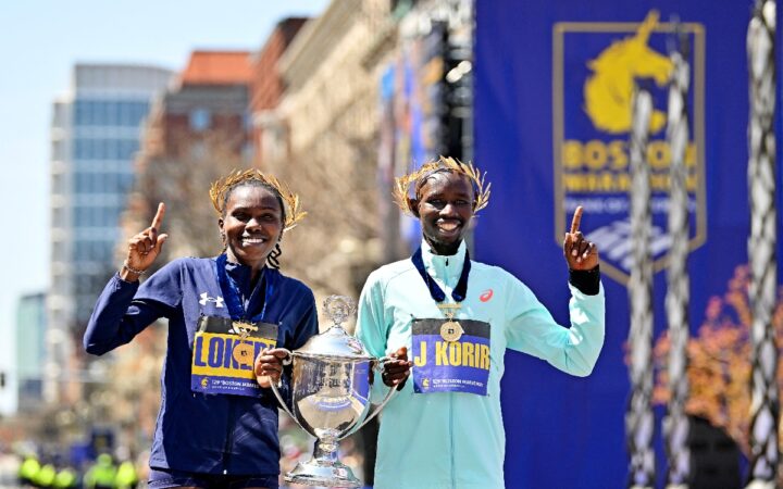 Reinan atletas kenianos en el Maratón de Boston 2025