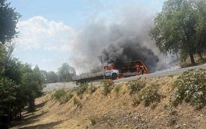 Presunta detención de "El Doble R" habría detonado narcobloqueos en tres estados: Saucedo Presunta detención de "El Doble R" habría detonado narcobloqueos en tres estados: Saucedo