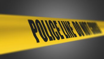 SRE alerta a mexicanos por tirador activo en Universidad en Florida
