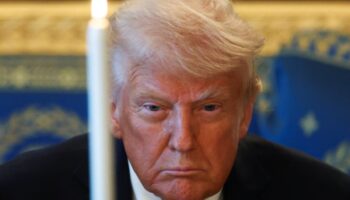 Trump autoriza la pesca en áreas protegidas del océano Pacífico