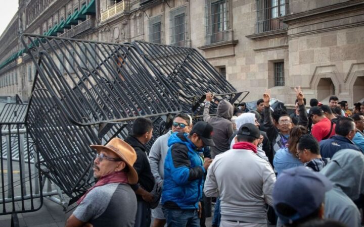 Por bloqueo de CNTE, la mañanera de Sheinbaum no tendrá reporteros en Palacio Nacional