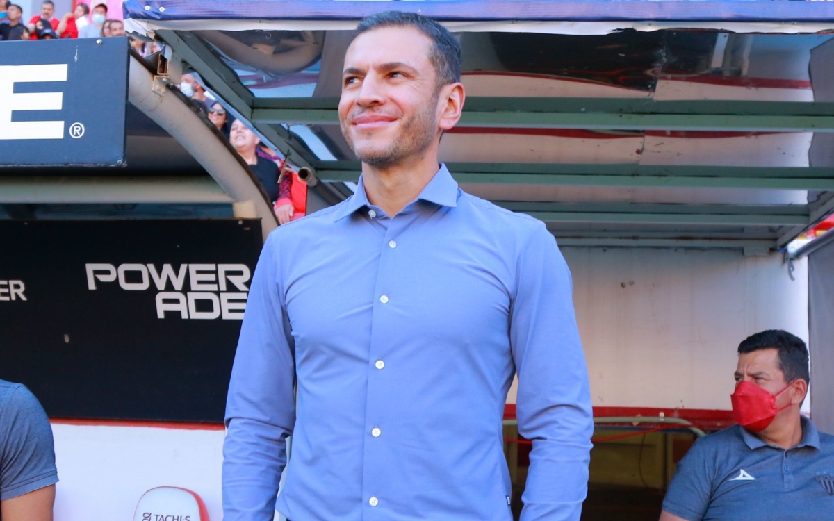 'Jimmy' Lozano llega al banquillo del Pachuca 'Jimmy' Lozano llega al banquillo del Pachuca