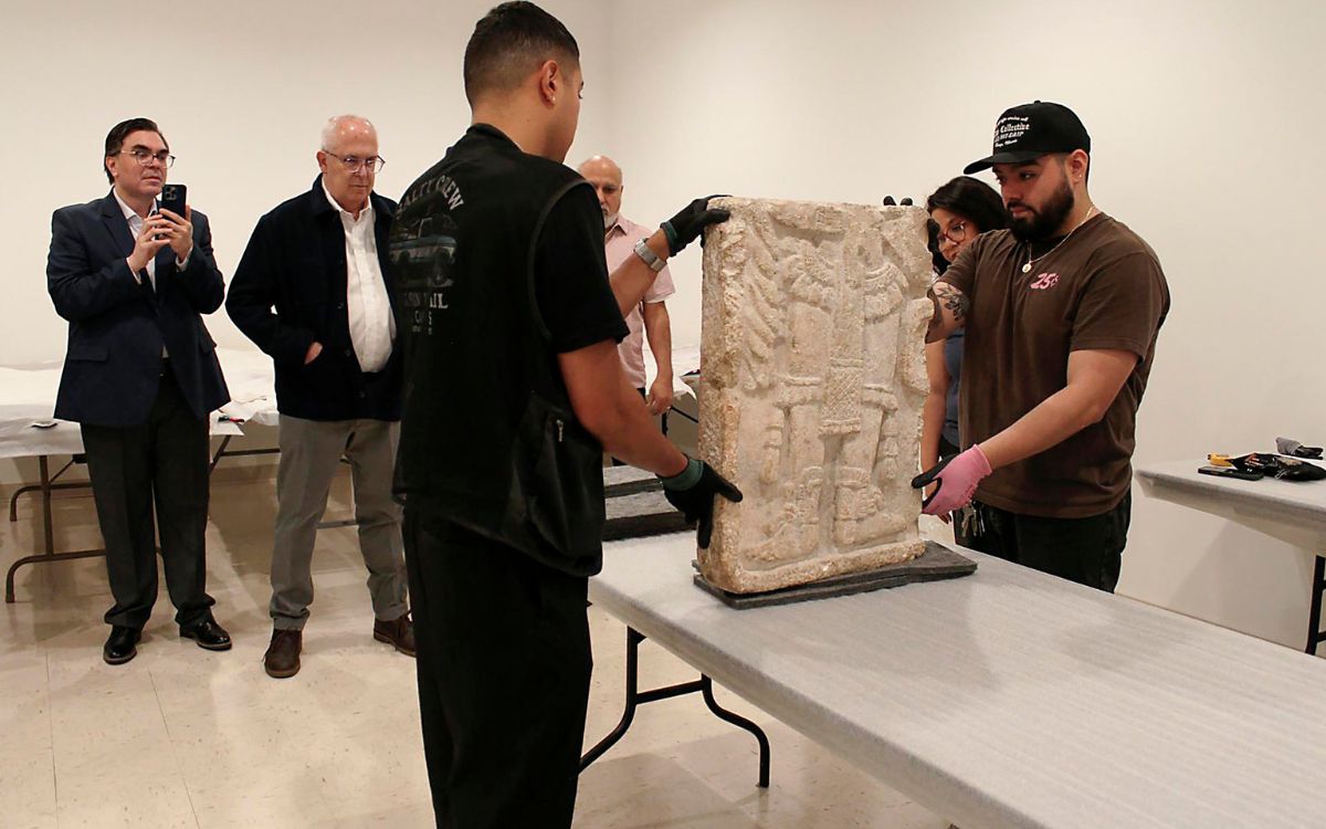 México recupera fragmento de panel maya exhibido en Chicago
