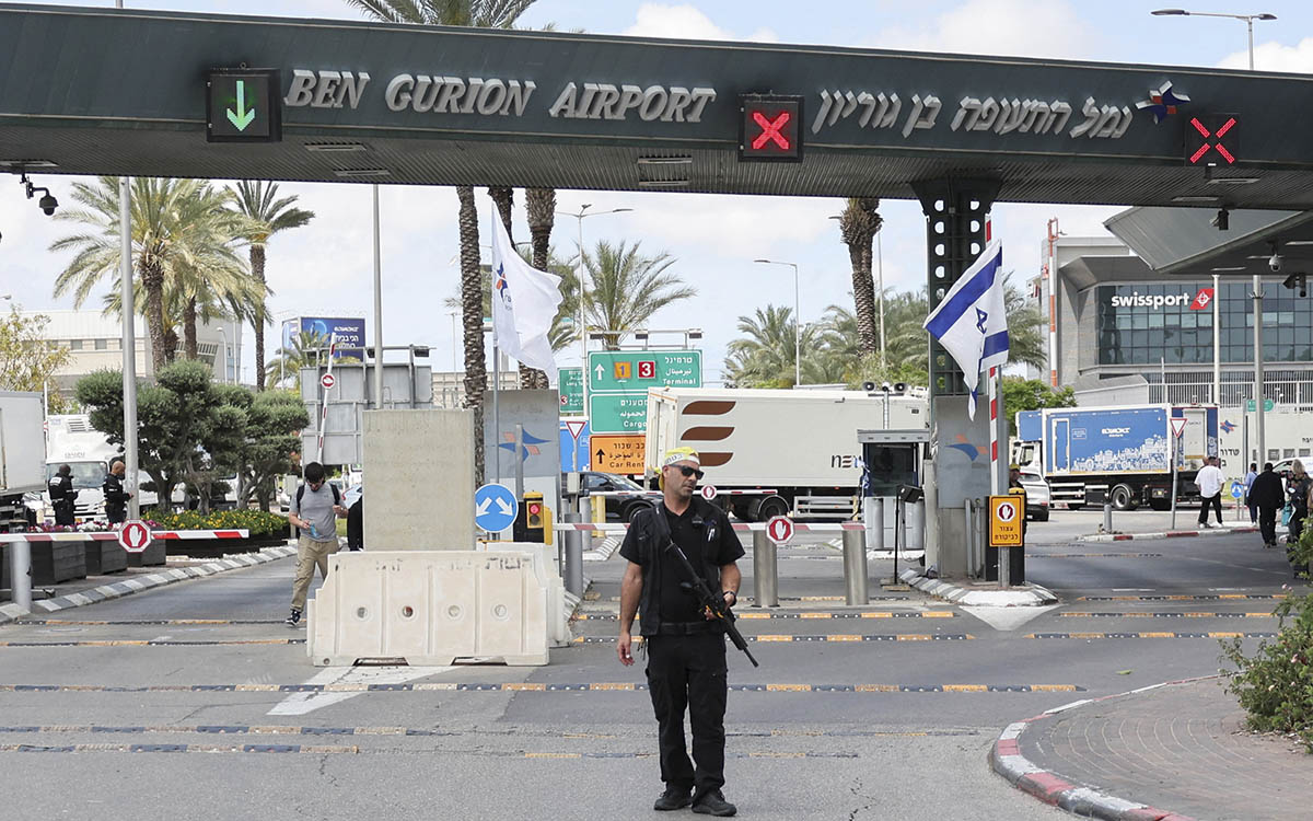 Hutíes yemeníes reivindican ataque con misil que impactó en la zona del aeropuerto de Tel Aviv
