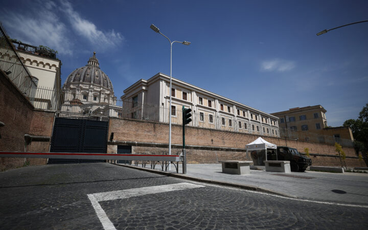 Casa Santa Marta, el 'hotel' de los cardenales durante el cónclave Casa Santa Marta, el 'hotel' de los cardenales durante el cónclave